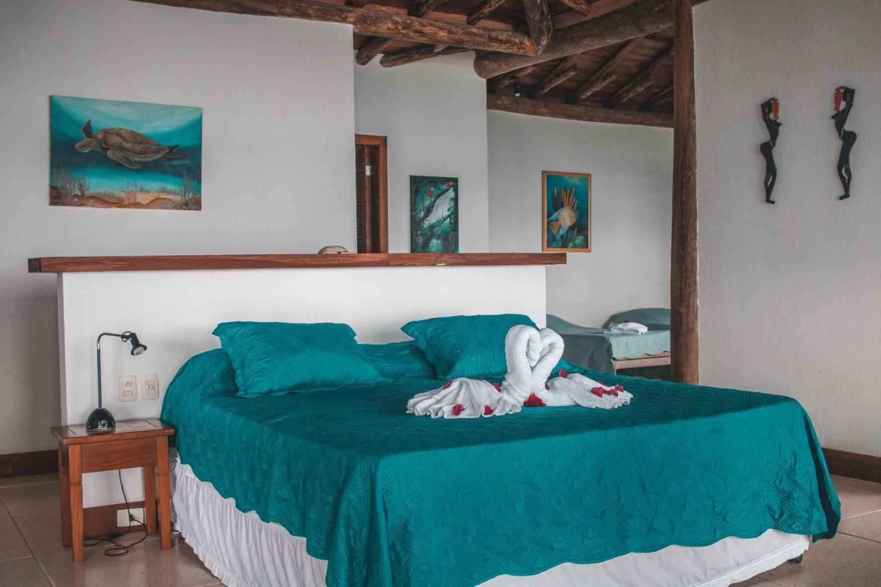 Paraíso Azul Retiro Hotel